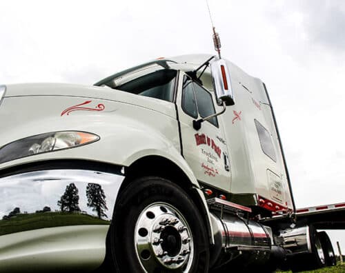 Flatbed Truck Carriers Now Hiring for Drivers