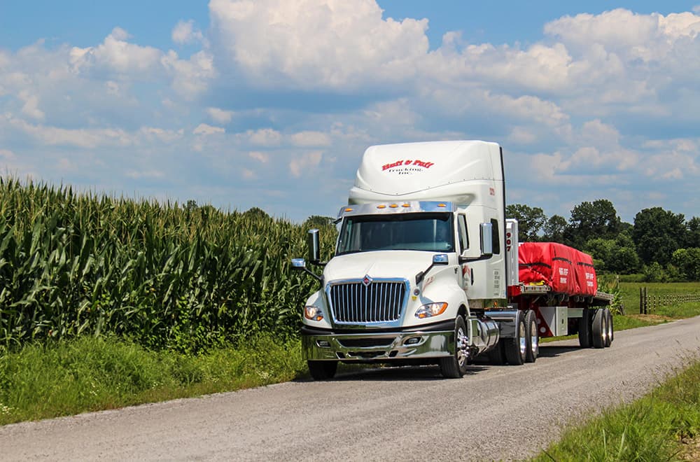 Flatbed Trucking Company Now Hiring Drivers and Mechanics